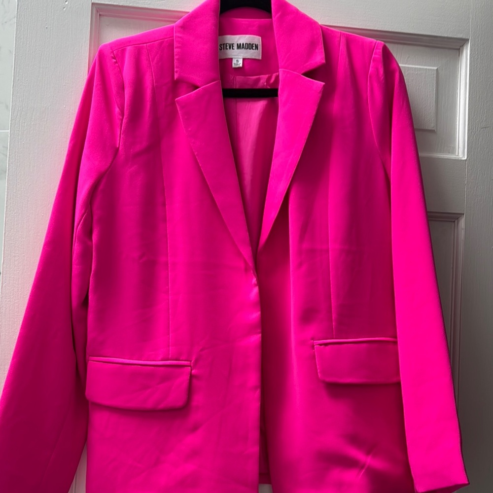 Steve Madden Hot Pink Blazer - Picture 2 of 3